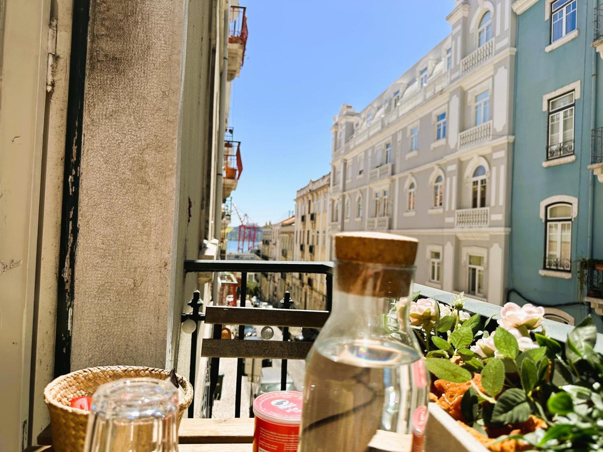 Estrela Charming Rooms By Host-Point Lisboa Phòng bức ảnh